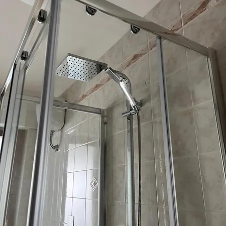 فندق مبيت وإفطار Ginevra تارانتو